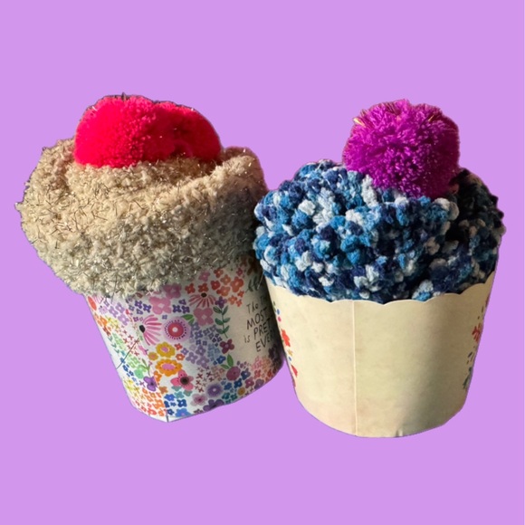 Natural Life and boutique items. SO CUTE!🩷💕🩷💕🩷💕🩷💕🩷💕🩷 - Picture 8 of 9